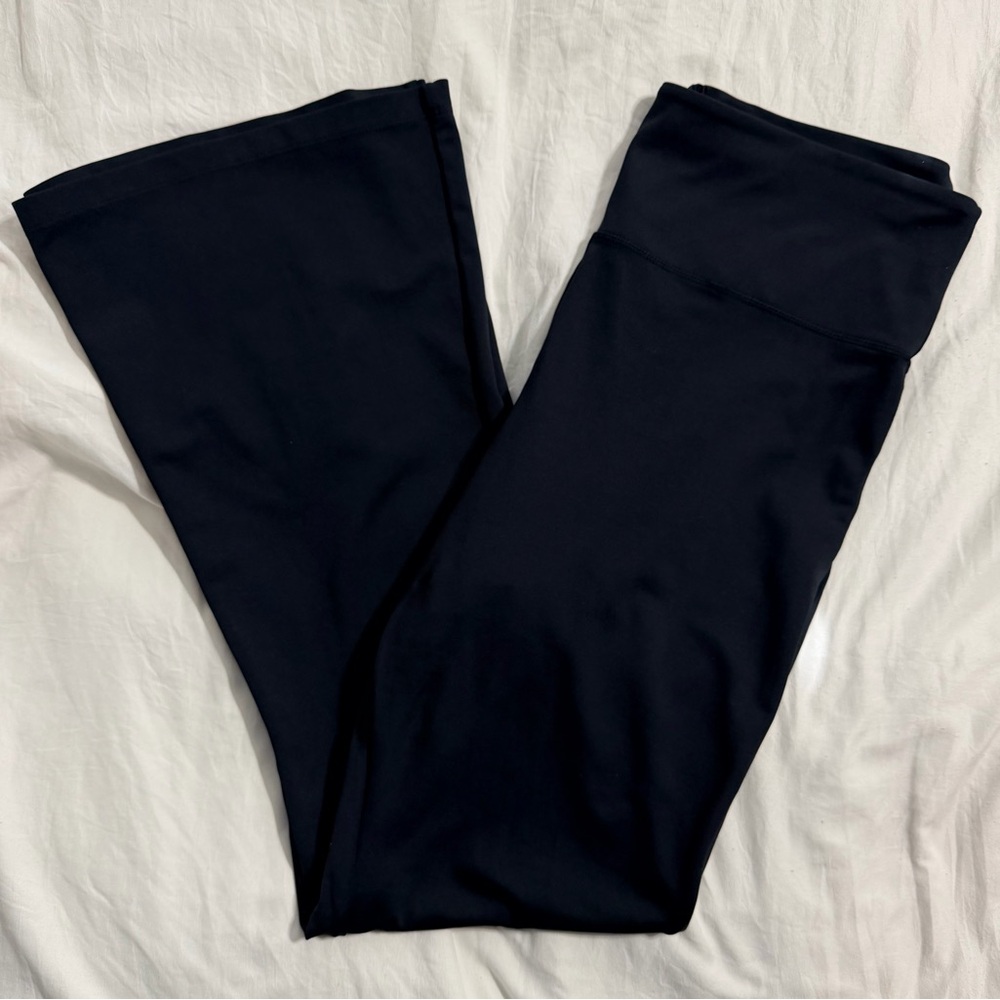 Zyia bootcut leggings
